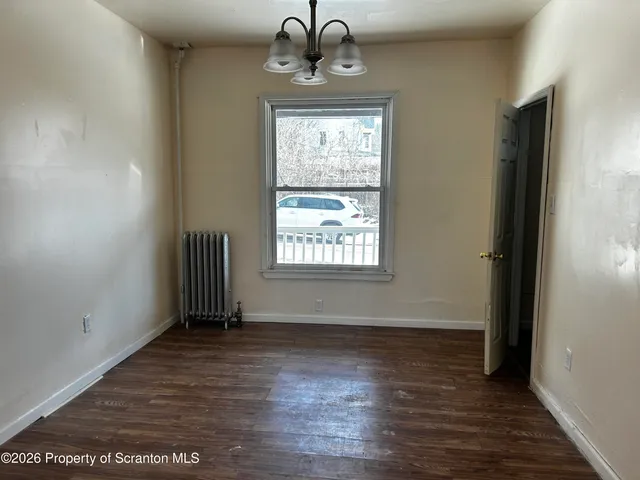 $1,300 | 23 Richmond Street, Carbondale, PA 18407