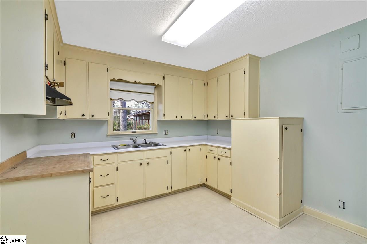 551 Waddell Road Woodruff, SC 29388 - Photo 20 of 36 Gallery Image 20