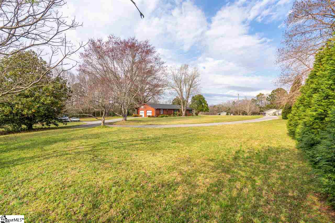 551 Waddell Road Woodruff, SC 29388 - Photo 27 of 36 Gallery Image 27