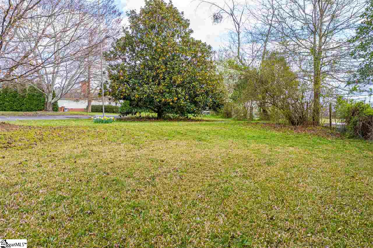 551 Waddell Road Woodruff, SC 29388 - Photo 31 of 36 Gallery Image 31