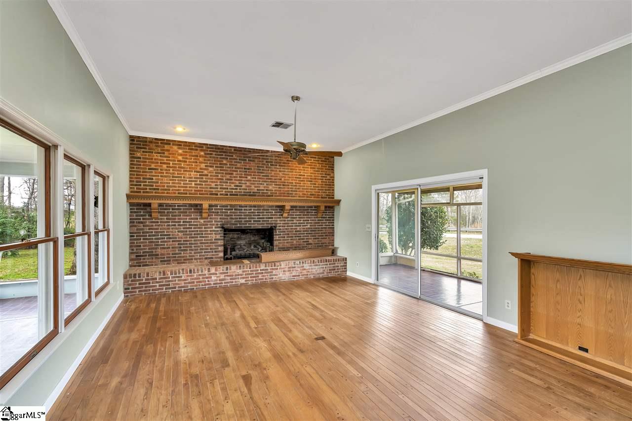 551 Waddell Road Woodruff, SC 29388 - Photo 5 of 36 Gallery Image 5