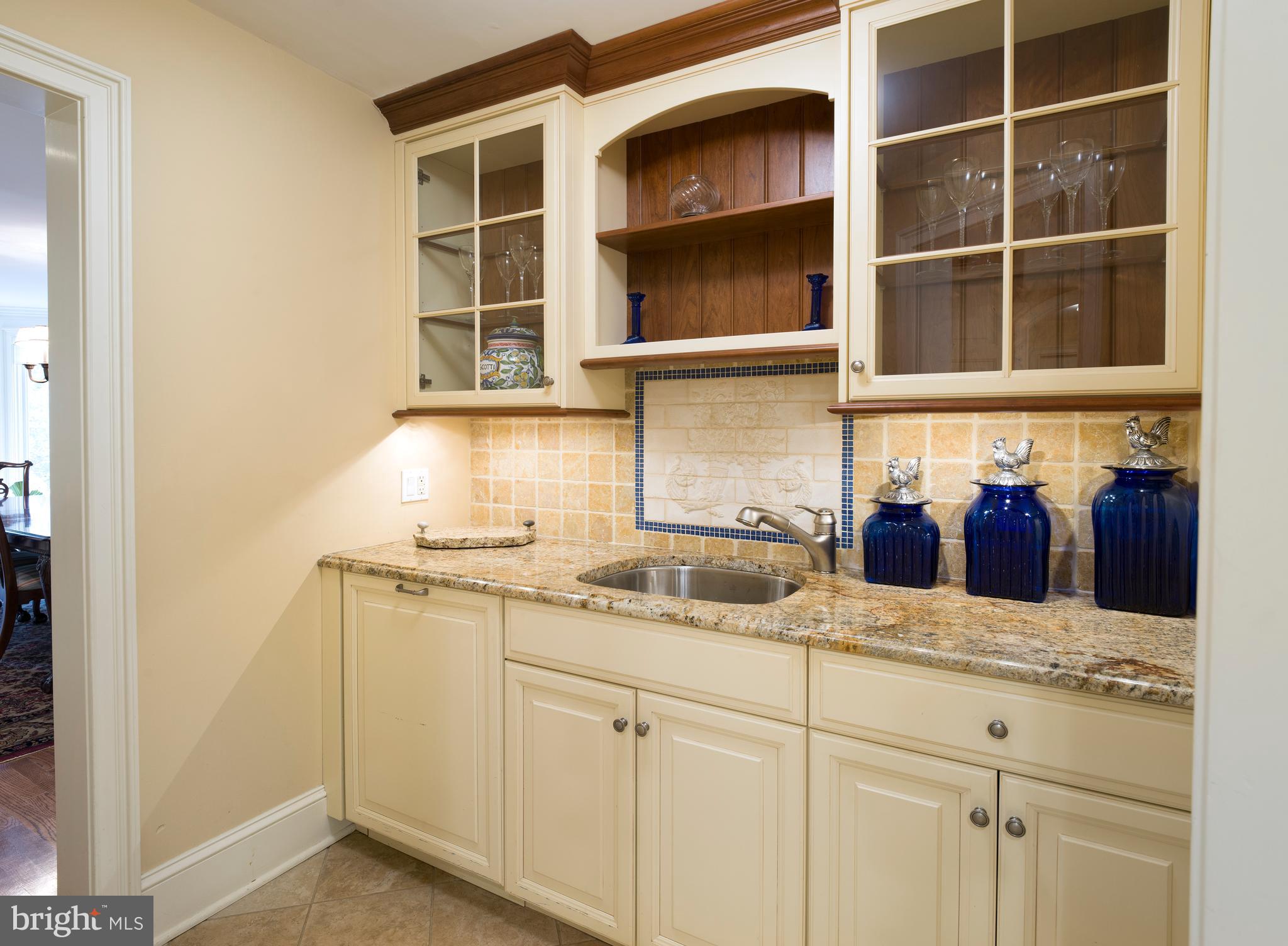 1441 Rene Road Villanova, PA 19085 - Photo 15 of 30