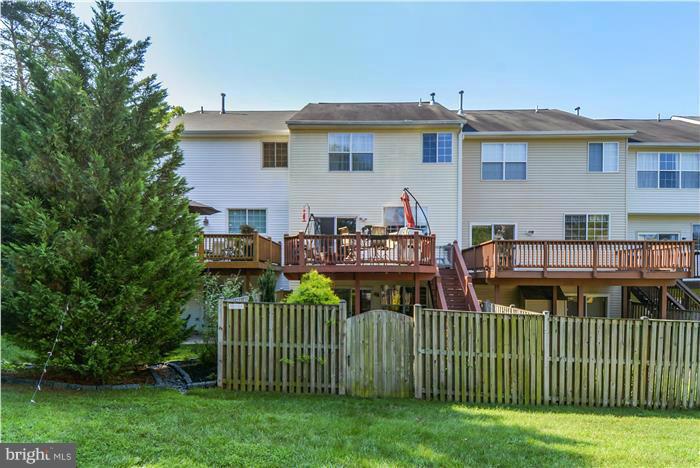 8703 Riverscape Court Odenton, MD 21113 - Photo 2 of 30 Exterior (Rear)