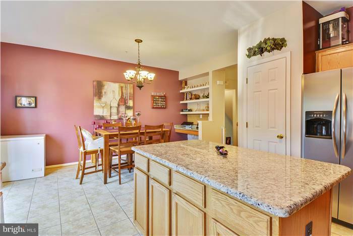 8703 Riverscape Court Odenton, MD 21113 - Photo 14 of 30 Kitchen