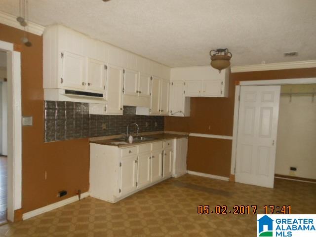 357 5 Acre Road Bessemer, AL 35023 - Photo 6 of 11