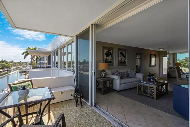 $300,000 | 180 Isle Of Venice Drive, Unit 432, Fort Lauderdale, FL 33301
