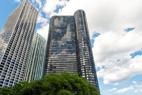 $875,000 | 155 North Harbor Drive, Unit 41014102, Chicago, IL 60601