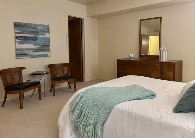 $429,000 | 416 Trinity Court, Buffalo Grove, IL 60089