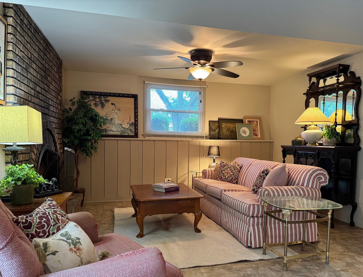 416 Trinity Court Buffalo Grove, IL 60089 - Photo 69 of 87 a living room with furniture and a large window