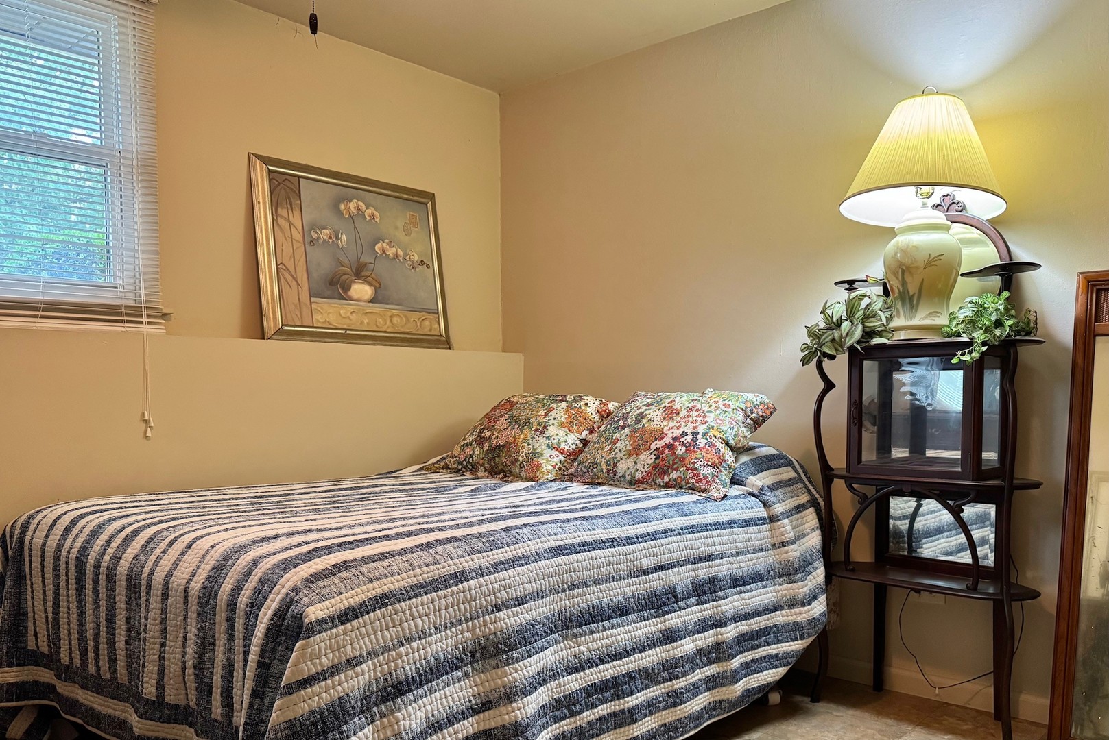 416 Trinity Court Buffalo Grove, IL 60089 - Photo 71 of 87 a bedroom with a bed and wooden floor