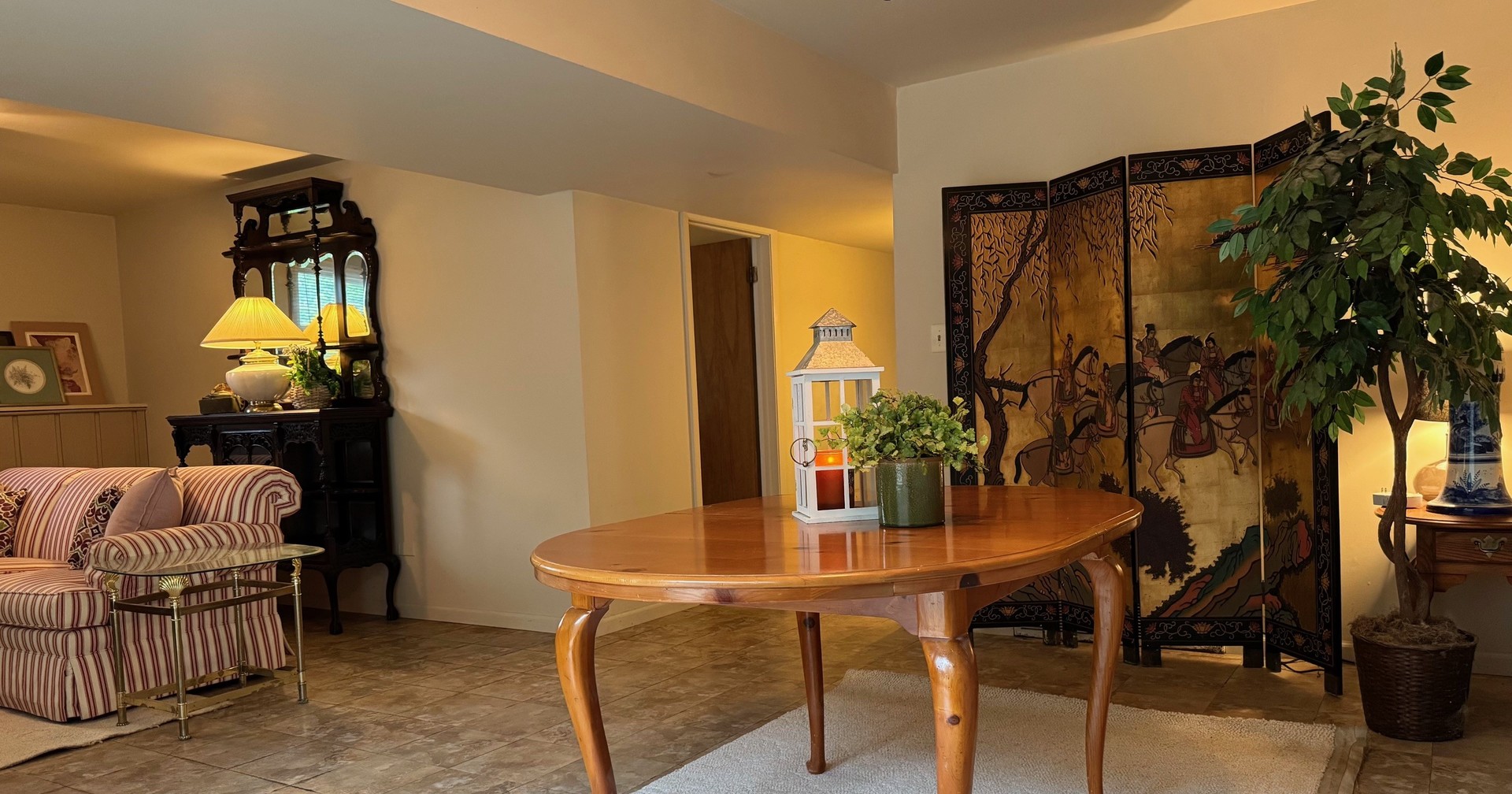 416 Trinity Court Buffalo Grove, IL 60089 - Photo 75 of 87 a dining room with furniture and window