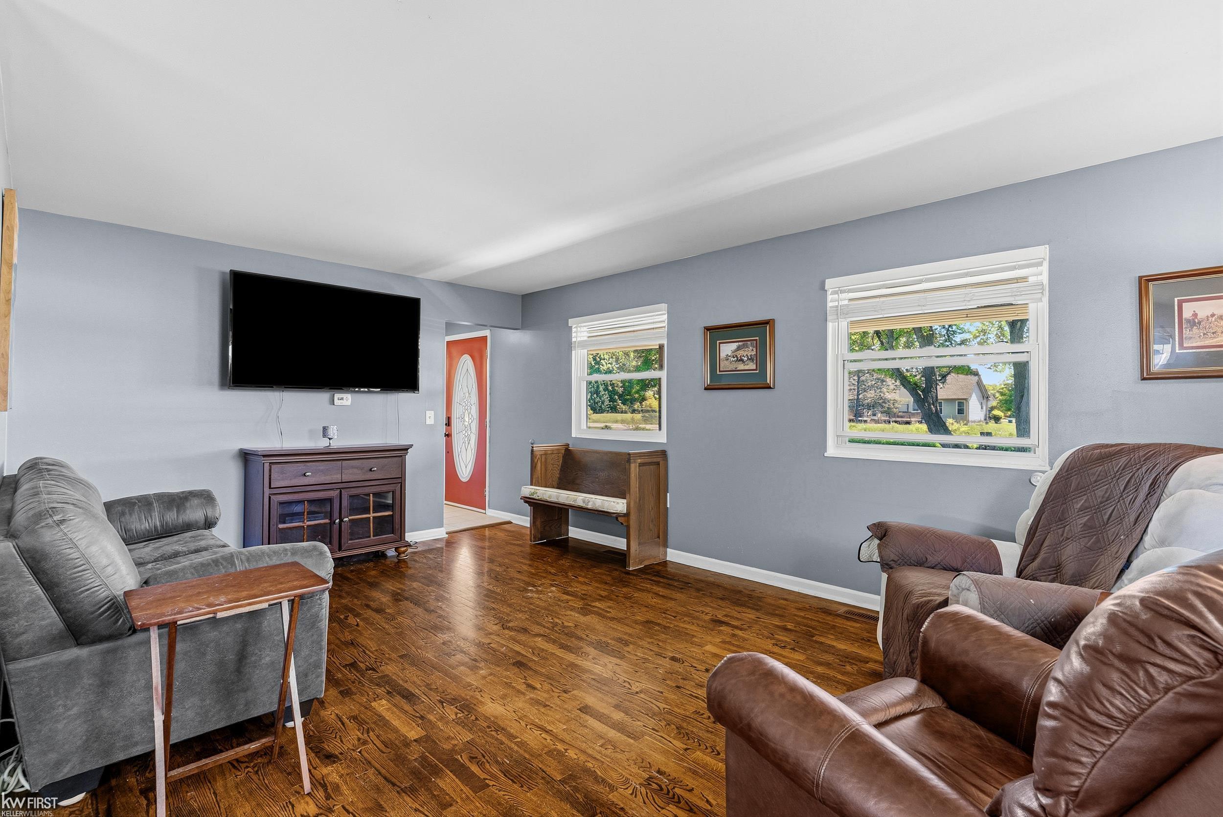 4216 Lahring Road Linden, MI 48451 - Photo 12 of 51
