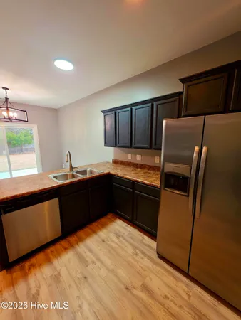 $1,850 | 406 Hidden Oaks Drive, Jacksonville, NC 28546