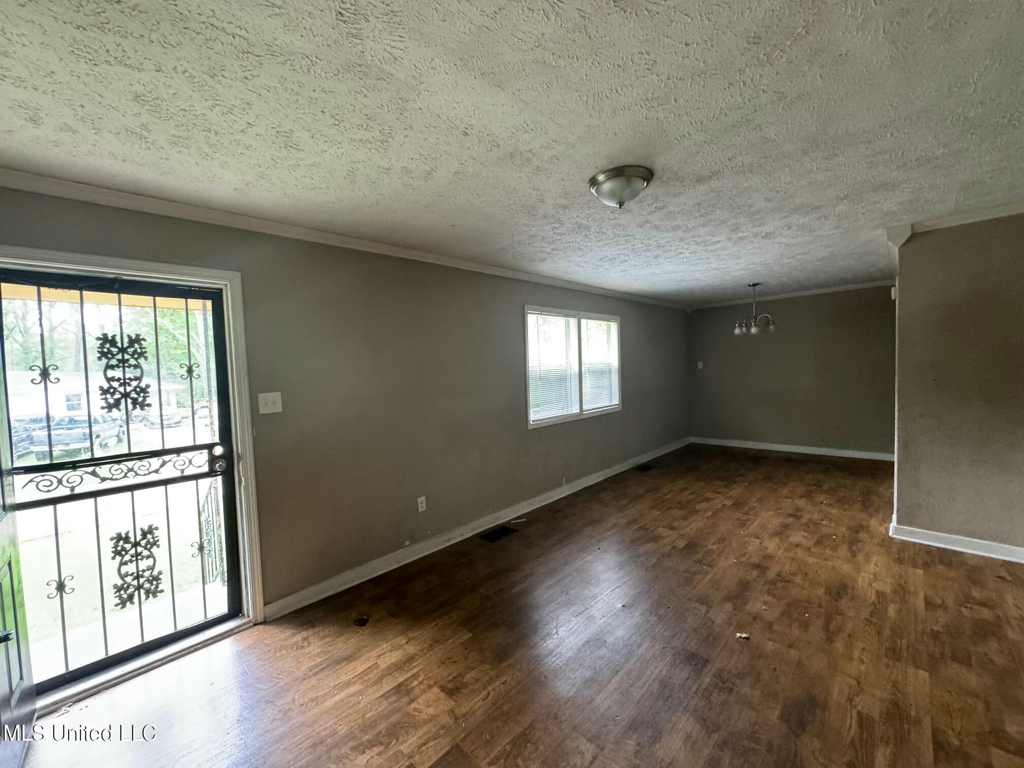 3010 Woodside Drive Jackson, MS 39212 - Photo 2 of 13 tempImageyC8P5H