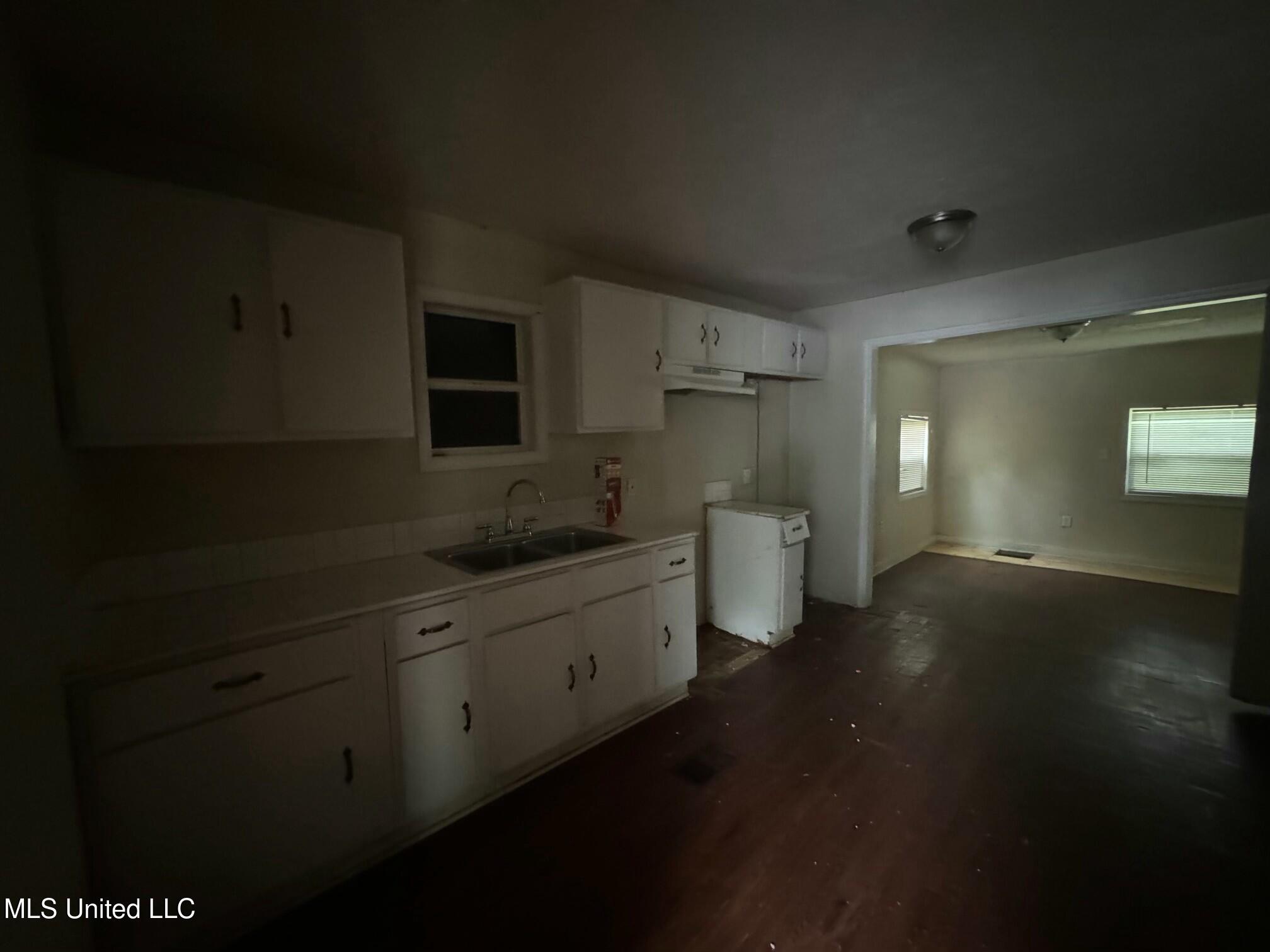 3010 Woodside Drive Jackson, MS 39212 - Photo 4 of 13 tempImageWT9rJ9