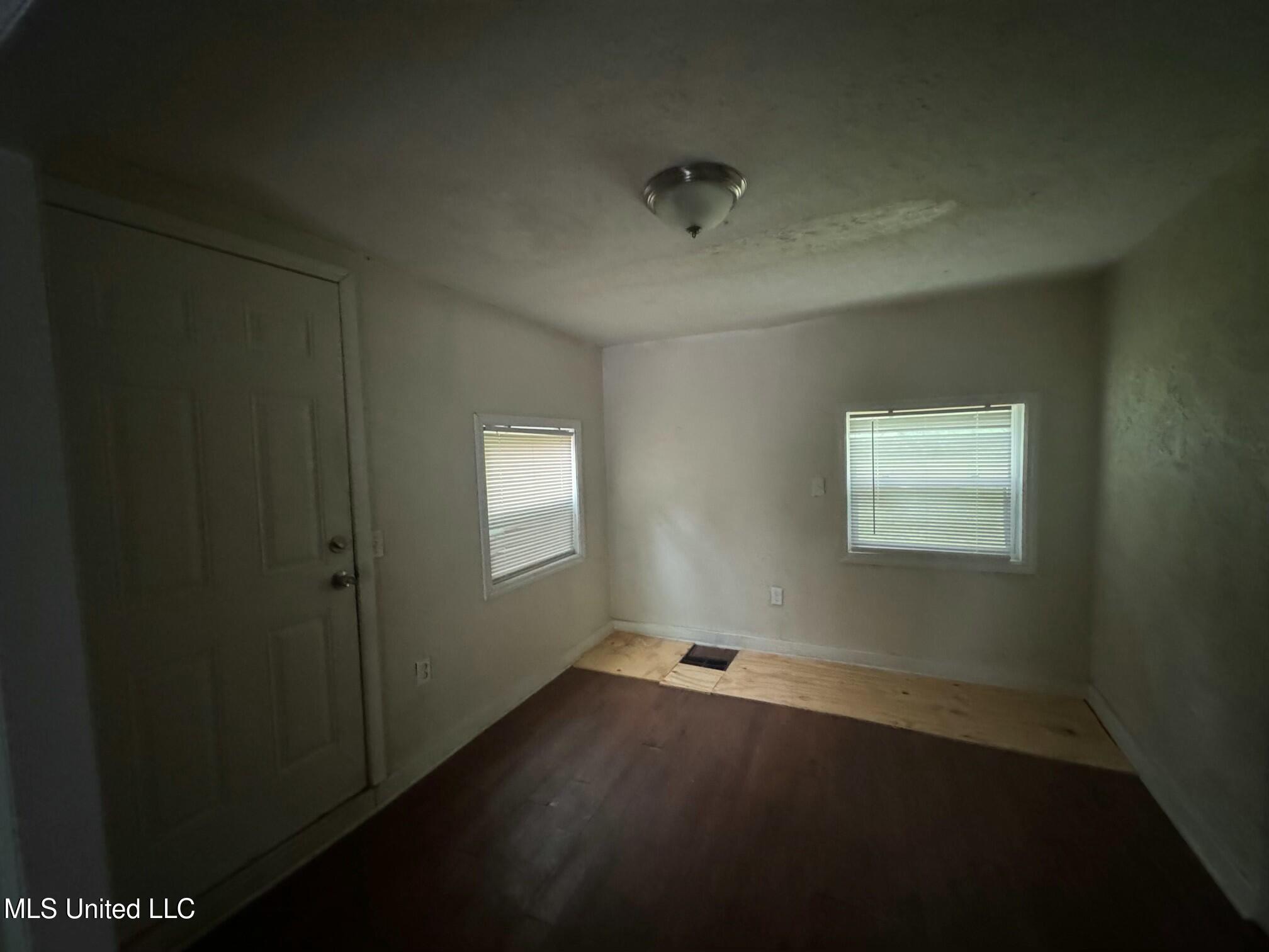3010 Woodside Drive Jackson, MS 39212 - Photo 6 of 13 tempImageGxd5Gc