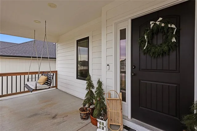 $515,000 | 601 Southwest Meadowood Drive, Grain Valley, MO 64029