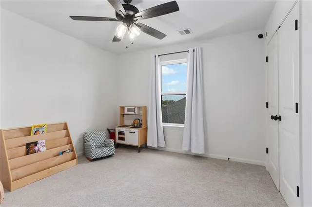 $515,000 | 601 Southwest Meadowood Drive, Grain Valley, MO 64029