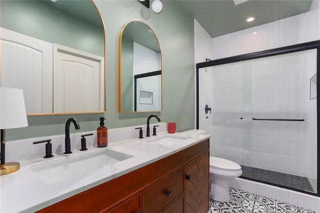 $515,000 | 601 Southwest Meadowood Drive, Grain Valley, MO 64029