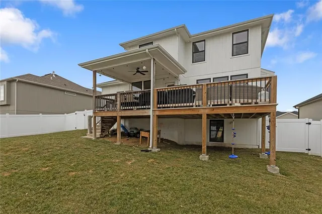 $515,000 | 601 Southwest Meadowood Drive, Grain Valley, MO 64029