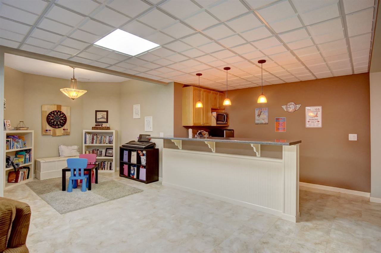 4414 Hollopeter Road Leo, IN 46765 - Photo 20 of 36 Gallery Image 20