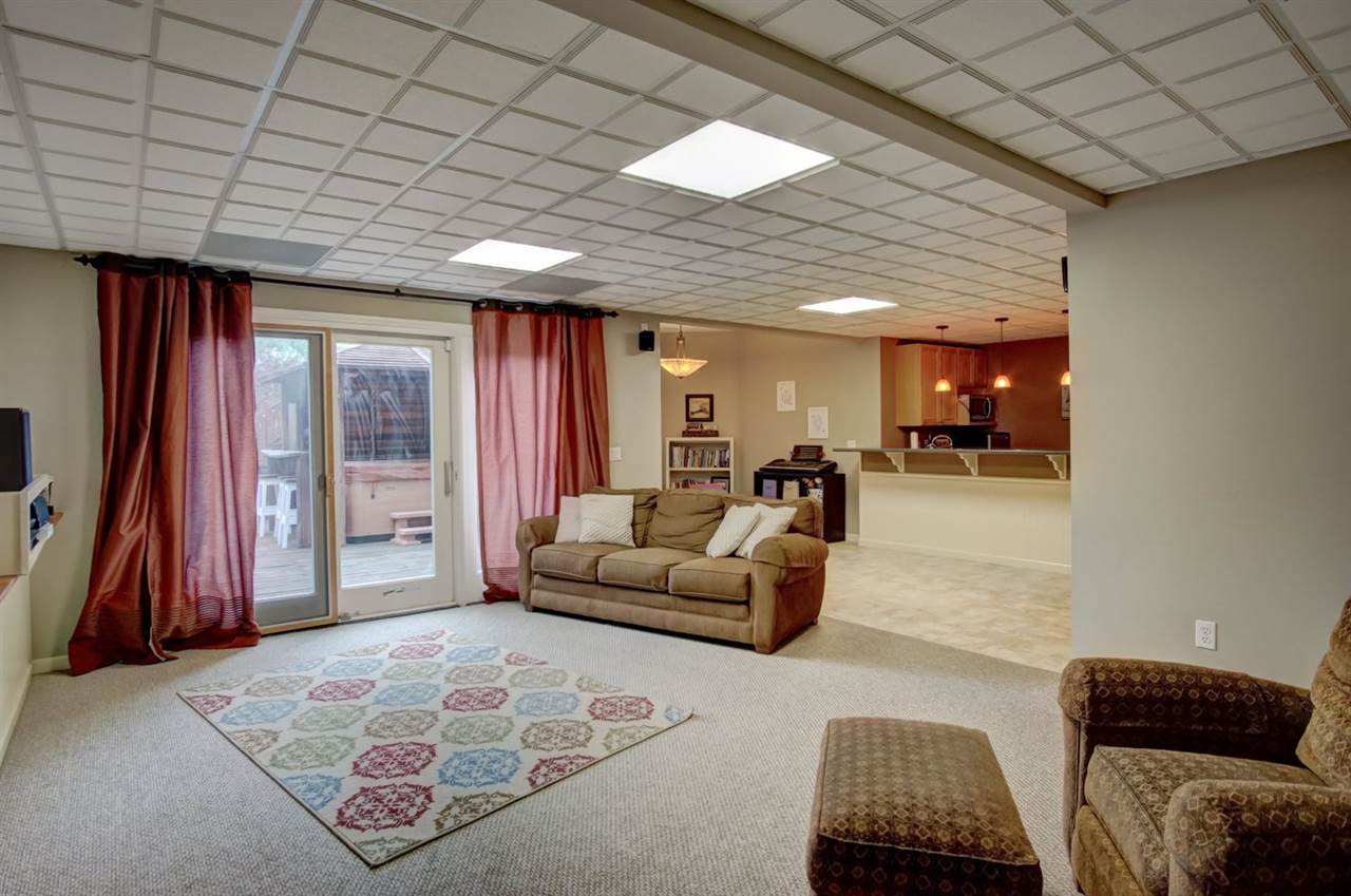4414 Hollopeter Road Leo, IN 46765 - Photo 24 of 36 Gallery Image 24