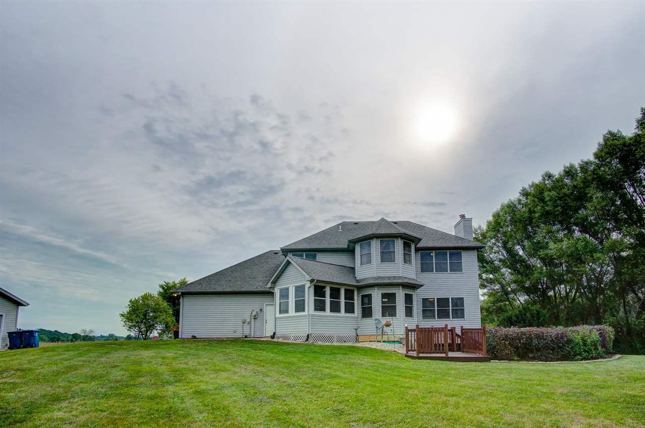 4414 Hollopeter Road Leo, IN 46765 - Photo 27 of 36 Gallery Image 27