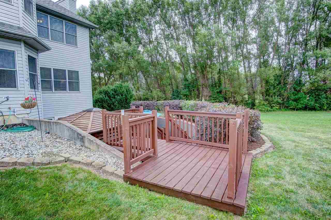 4414 Hollopeter Road Leo, IN 46765 - Photo 31 of 36 Gallery Image 31
