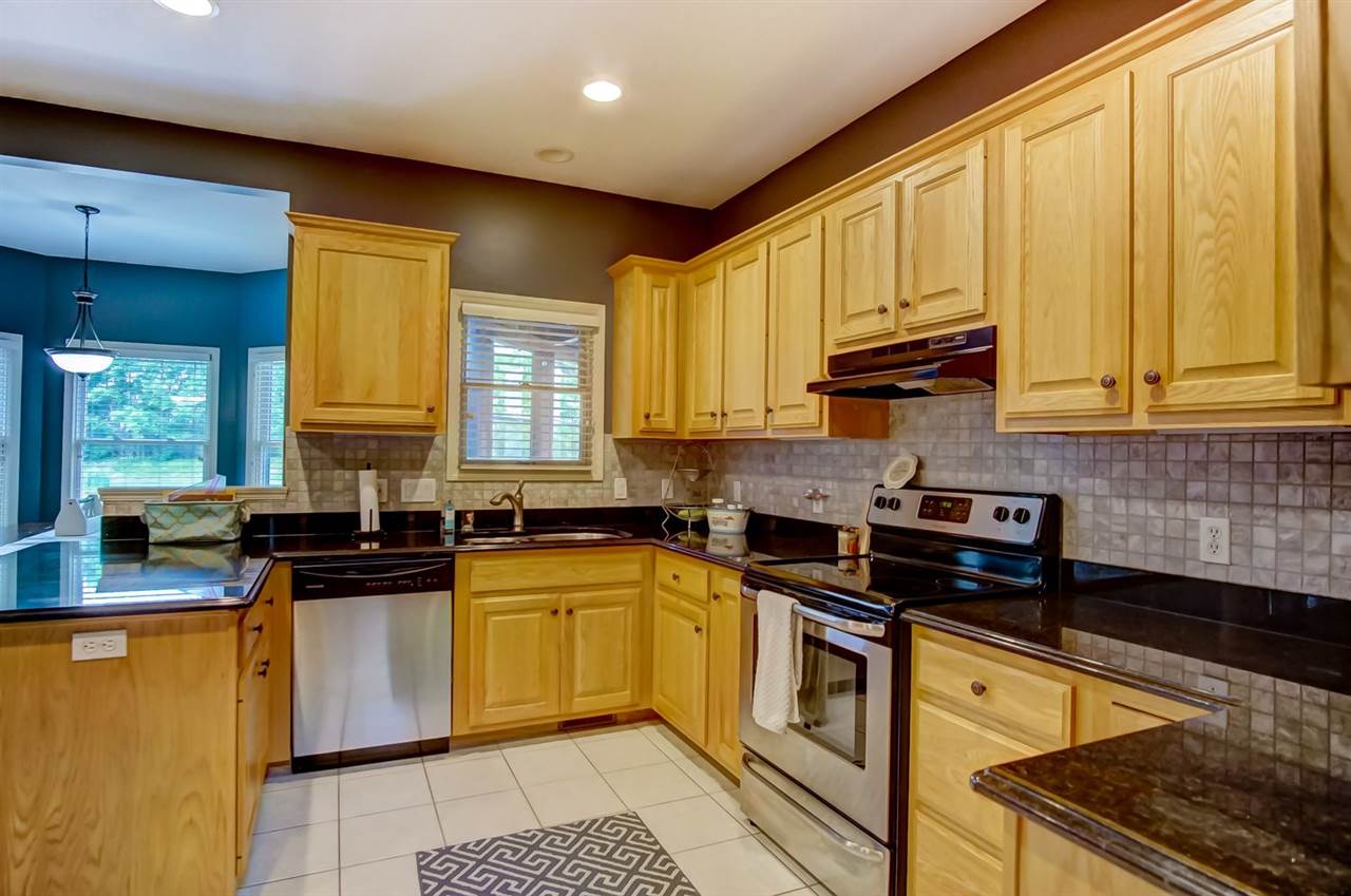 4414 Hollopeter Road Leo, IN 46765 - Photo 8 of 36 Gallery Image 8