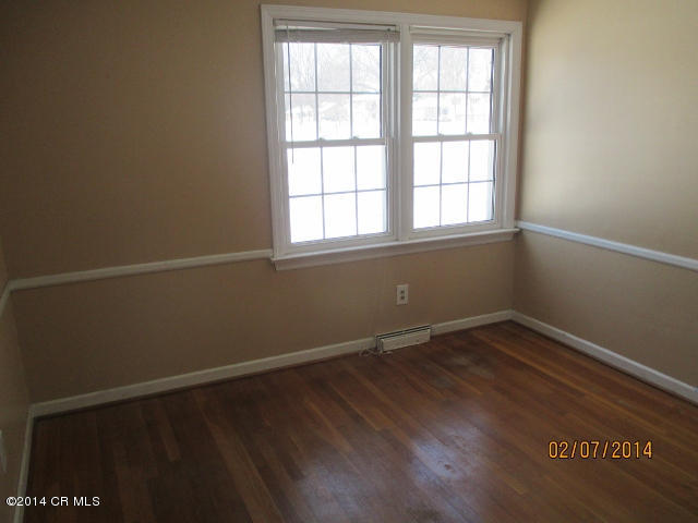 4008 Mountview Road Upper Arlington, OH 43220 - Photo 9 of 13