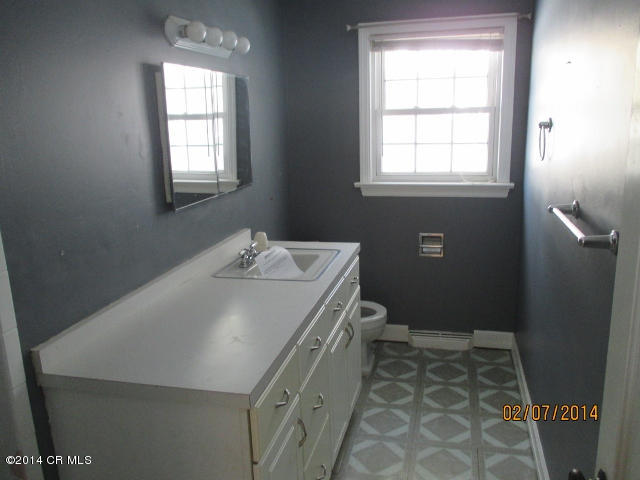 4008 Mountview Road Upper Arlington, OH 43220 - Photo 10 of 13
