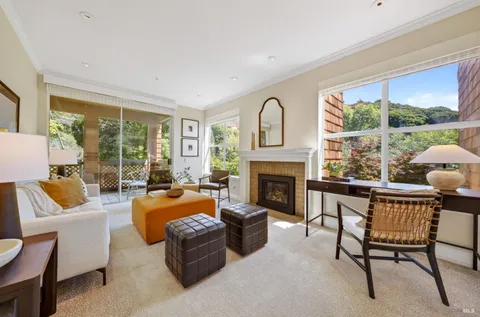 $3,077,000 | 1916 Mar W Street, Tiburon, CA 94920