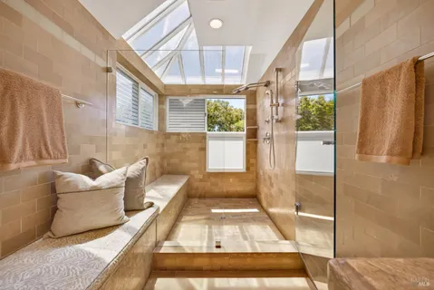 $3,077,000 | 1916 Mar W Street, Tiburon, CA 94920