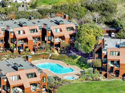 $3,077,000 | 1916 Mar W Street, Tiburon, CA 94920