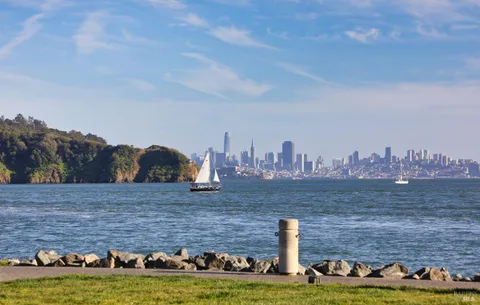 $3,077,000 | 1916 Mar W Street, Tiburon, CA 94920