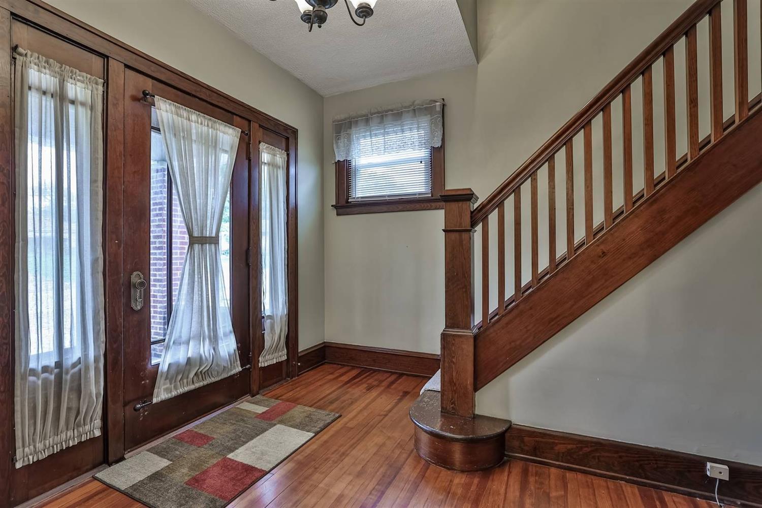 8342 Cheviot Road Cincinnati, OH 45239 - Photo 3 of 43 Gallery Image 3
