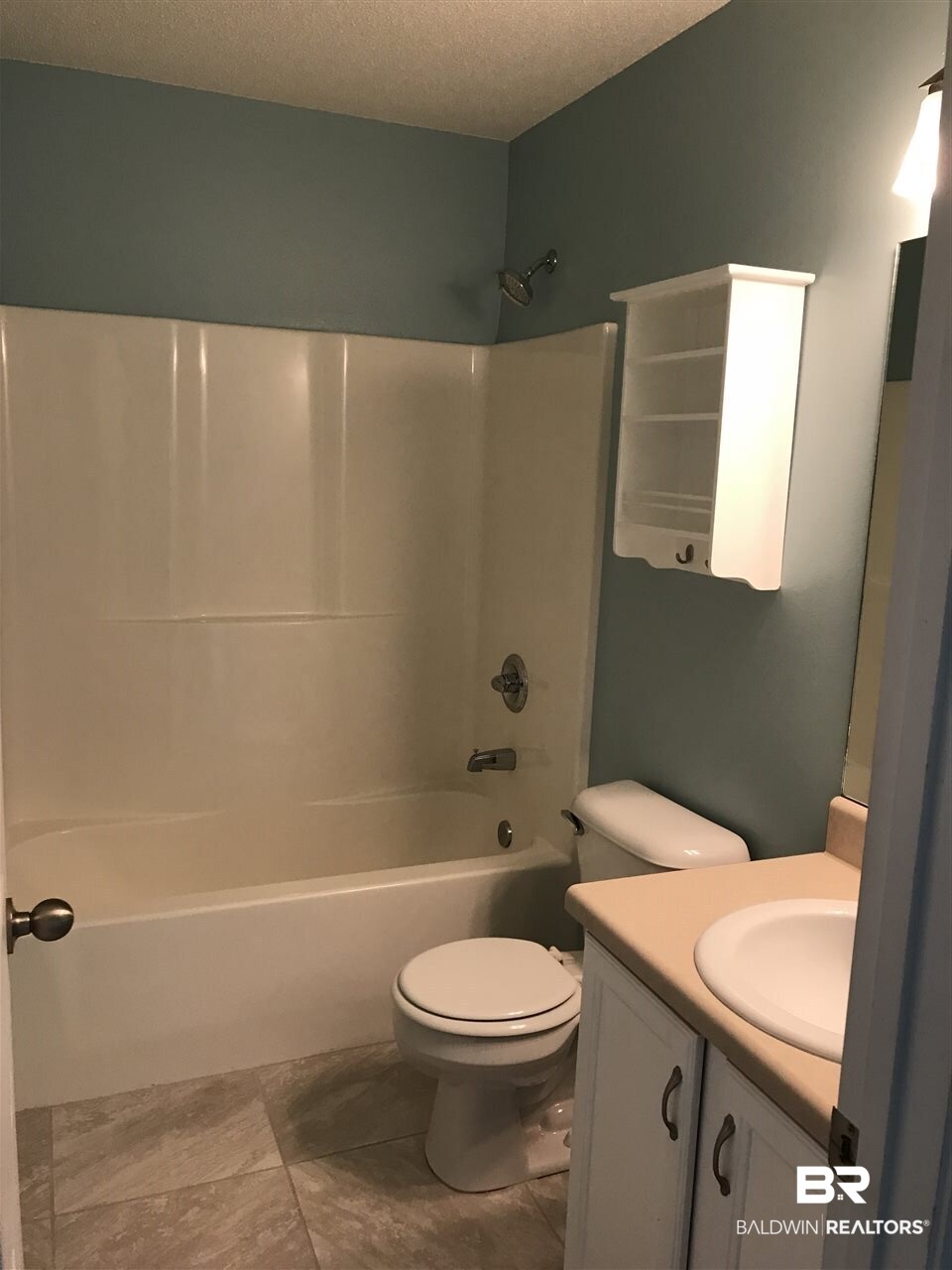 15593 Medway Court Foley, AL 36535 - Photo 10 of 15 hall bath