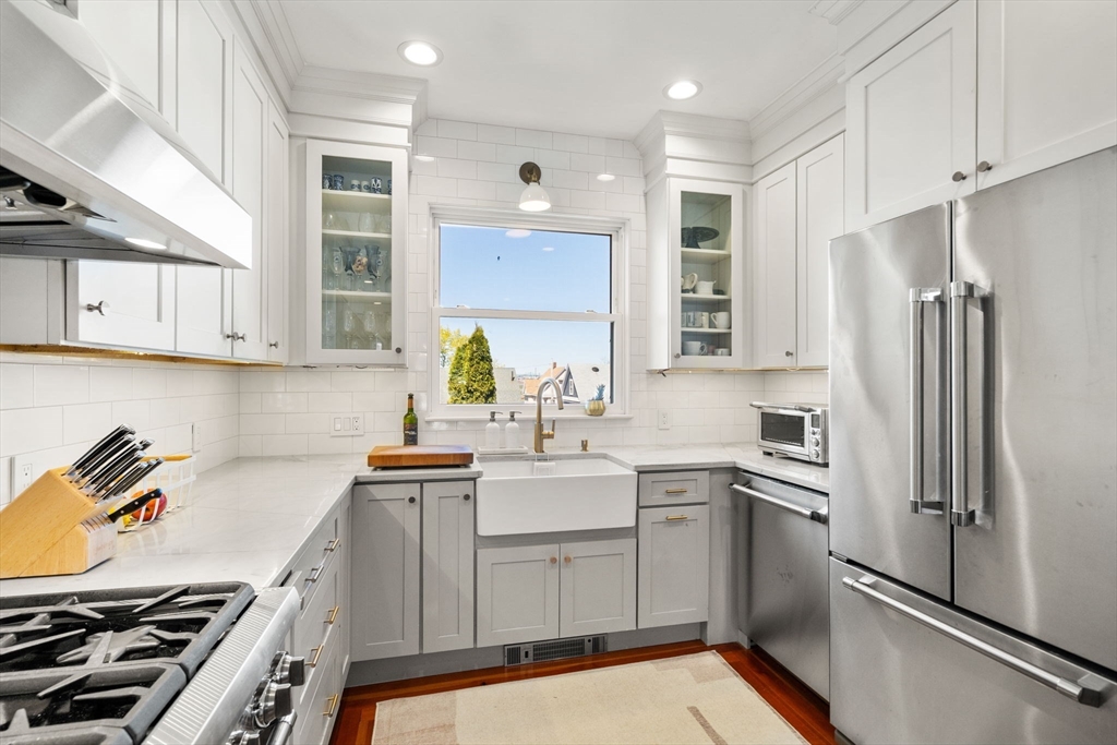 57 Loring Road Winthrop, MA 02152 - Photo 11 of 30