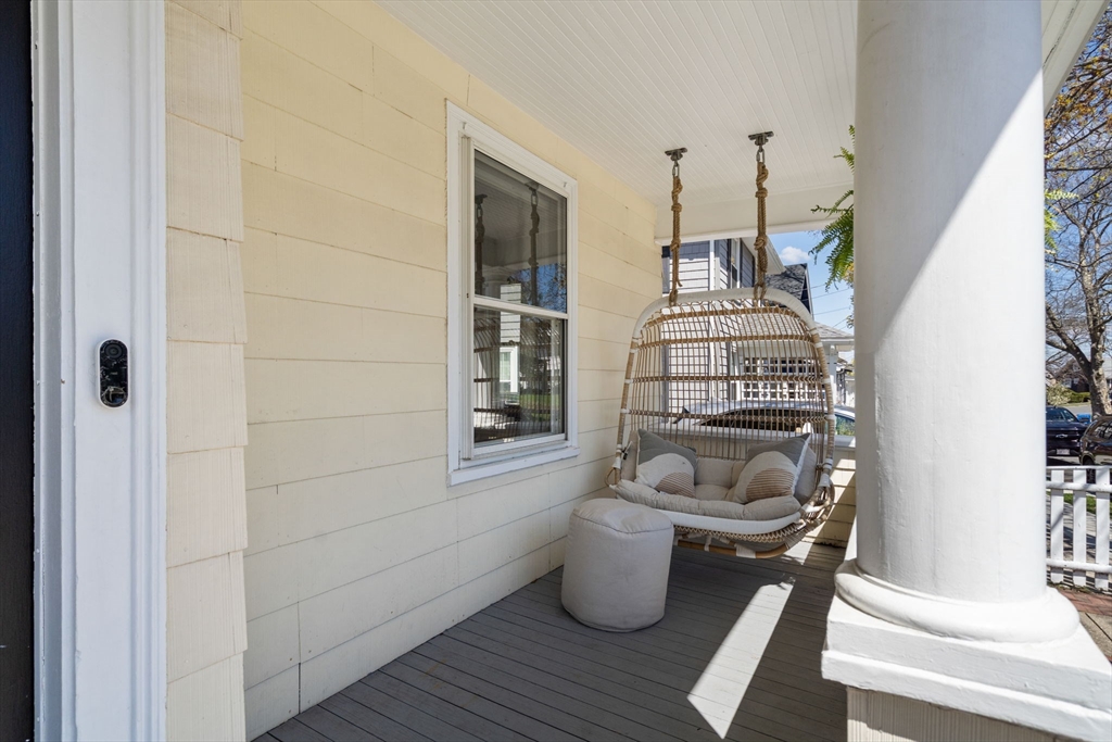 57 Loring Road Winthrop, MA 02152 - Photo 4 of 30