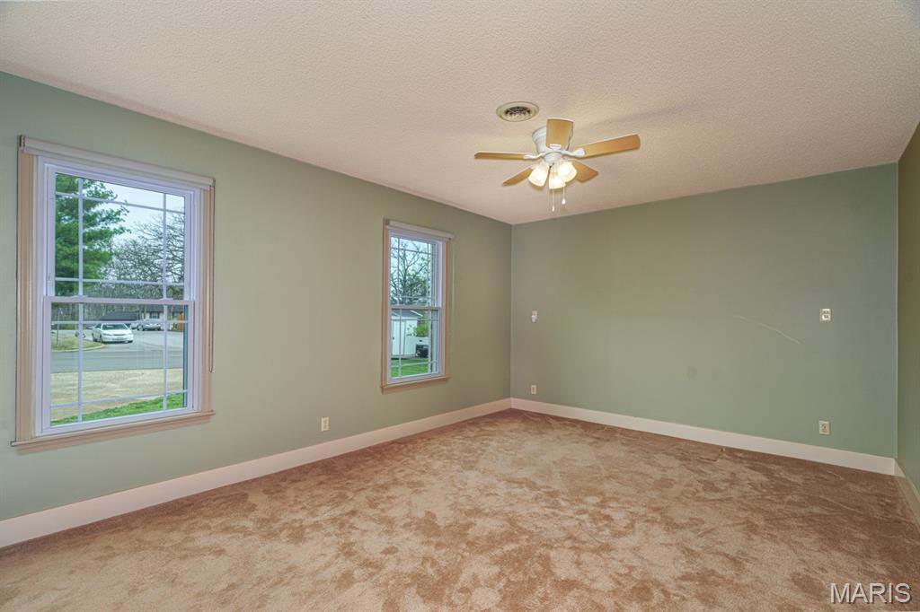 1801 Independence Road Rolla, MO 65401 - Photo 17 of 44