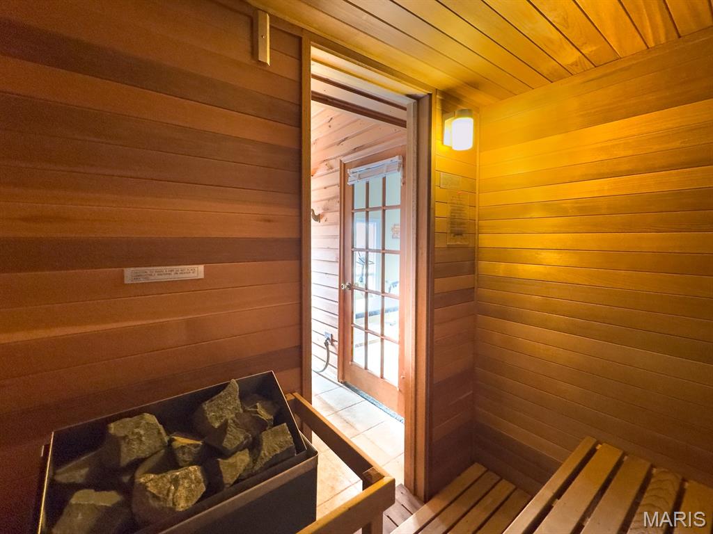 1801 Independence Road Rolla, MO 65401 - Photo 34 of 44