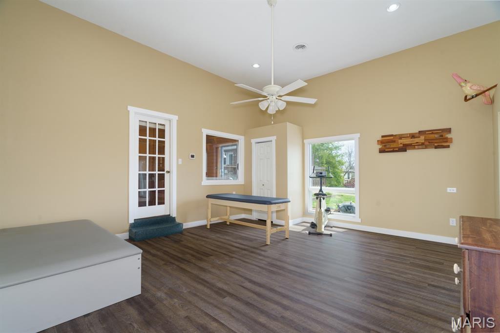 1801 Independence Road Rolla, MO 65401 - Photo 35 of 44