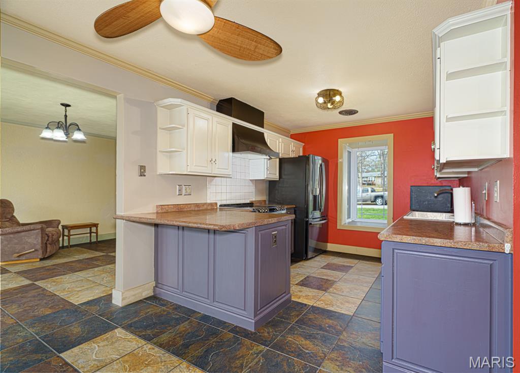 1801 Independence Road Rolla, MO 65401 - Photo 8 of 44