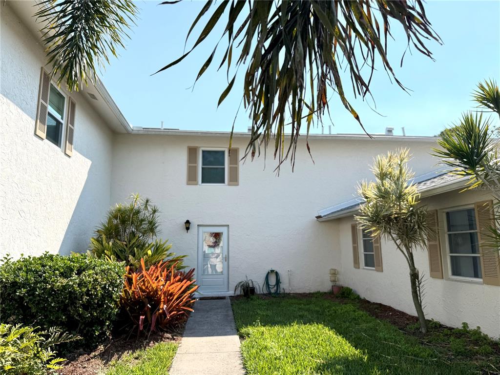 3281 38th Way South, Unit B St. Petersburg, FL 33711 - Photo 1 of 1