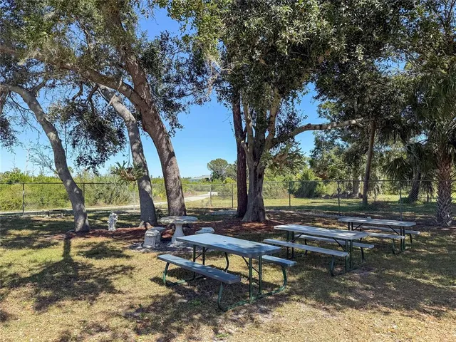 a view of a tennis court