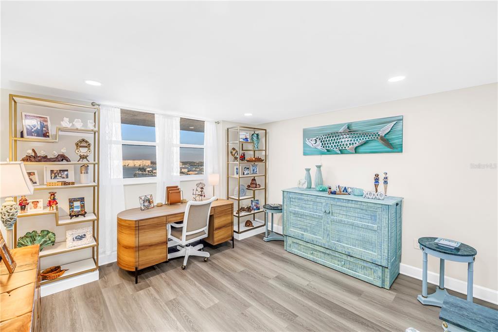 15462 Gulf Boulevard, Unit 1006 Madeira Beach, FL 33708 - Photo 17 of 52