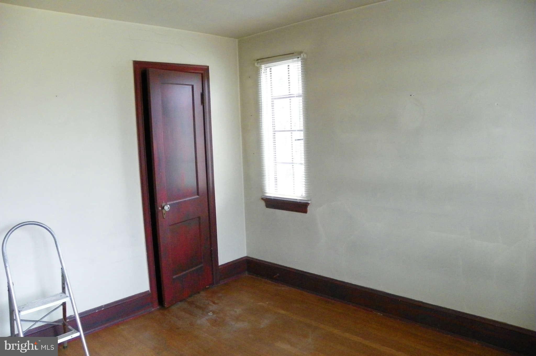 706 McNeill Road Silver Spring, MD 20910 - Photo 22 of 26 Bedroom