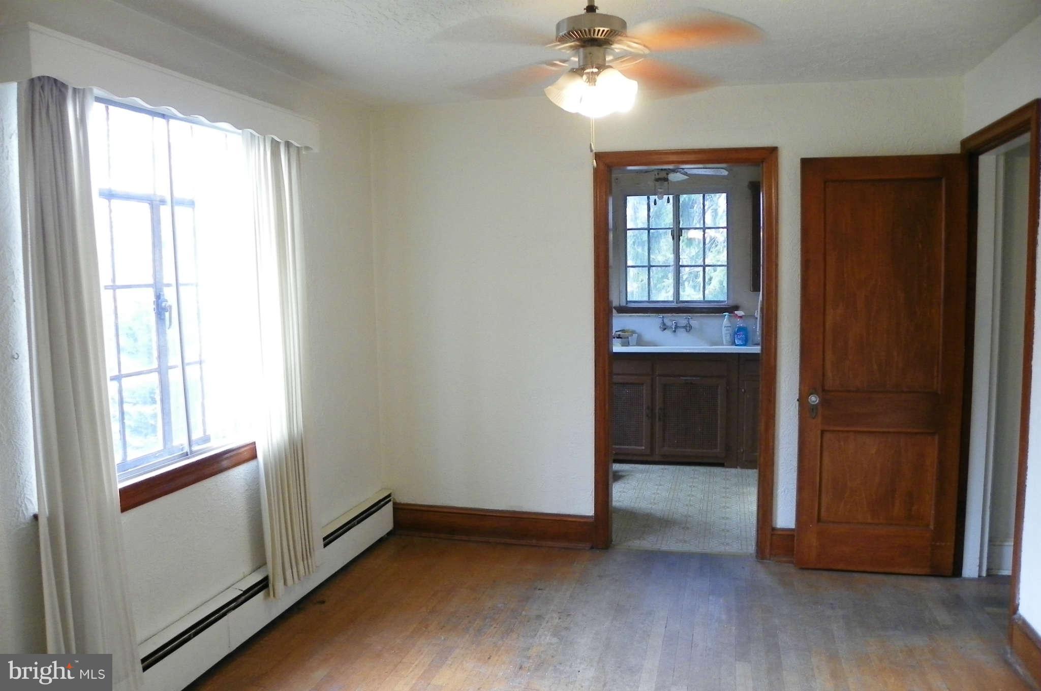 706 McNeill Road Silver Spring, MD 20910 - Photo 10 of 26 Dining Room