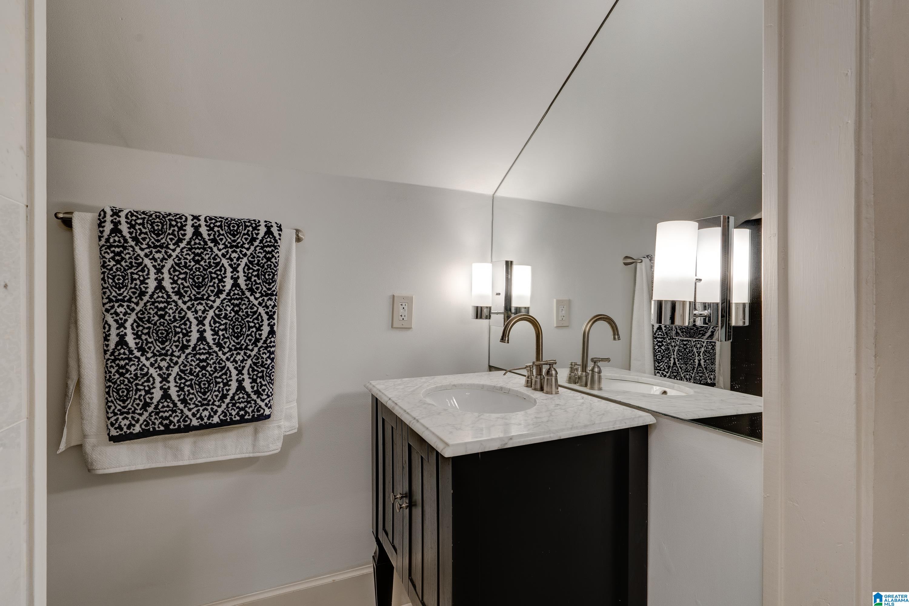 3420 Altamont Road South Birmingham, AL 35205 - Photo 35 of 50