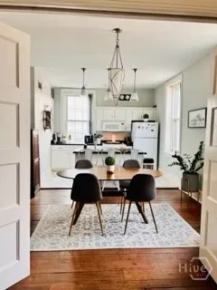 $2,400 | 227 West Broughton Street, Unit 3, Savannah, GA 31401